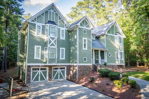 1084 Magnolia Dr, Villa Rica, GA, 30180-3953 | Card Image