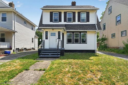 2017 Goodnor Rd, Cleveland Heights, OH, 44118-2518 | Card Image