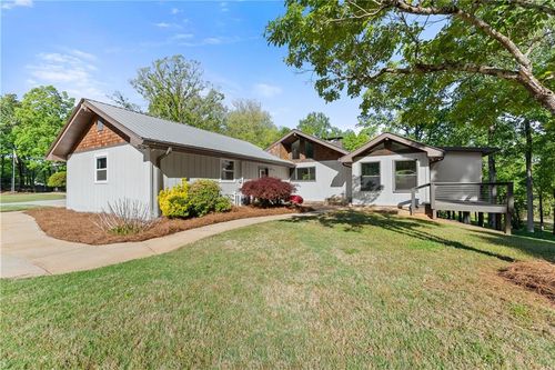 6632 Mountain Meadow Dr, Clermont, GA, 30527-1421 | Card Image