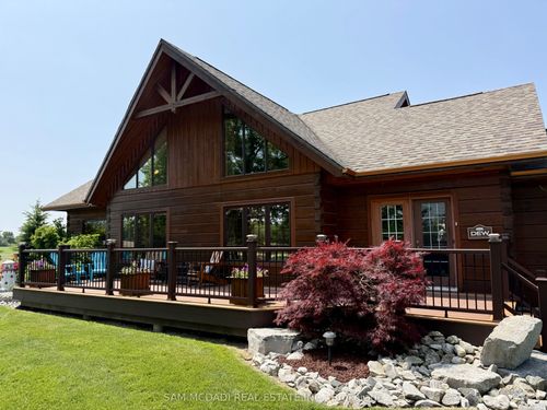 8529 Kinnaird Rd, Lambton Shores, ON, N0N1J3 | Card Image