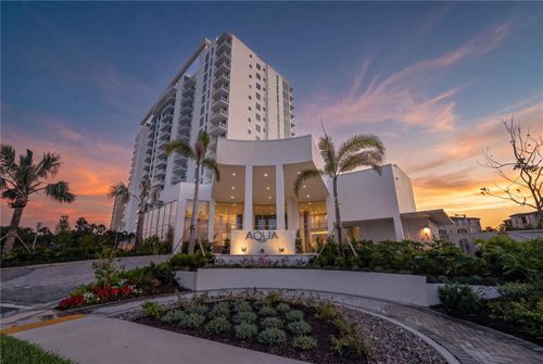 506-5713 Bowen Daniel Dr, Tampa, FL, 33616 | Card Image