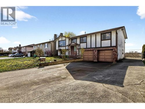 12021 188a St, Pitt Meadows, BC, V3Y1W6 | Card Image