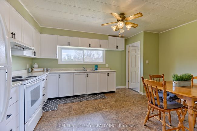 285 Foymount Rd, House other with 2 bedrooms, 1 bathrooms and 4 parking in Eganville ON | Image 11