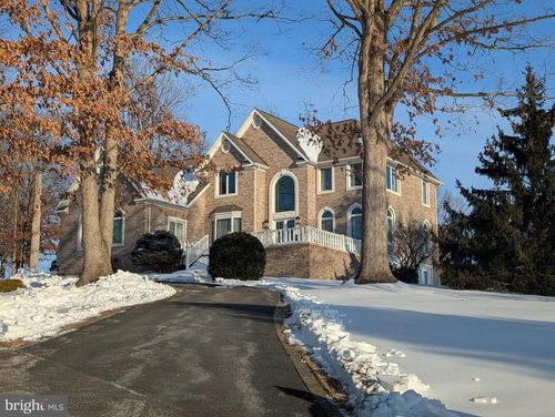 50 Cottage Dr, Luray, VA, 22835-9201 | Card Image