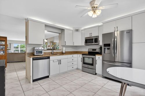 o3-3202 Portofino Pt, Coconut Creek, FL, 33066-1246 | Card Image
