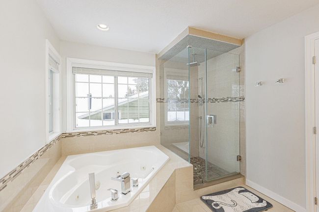 3695 Campbell Avenue, House other with 7 bedrooms, 4 bathrooms and 6 parking in North Vancouver BC | Image 18