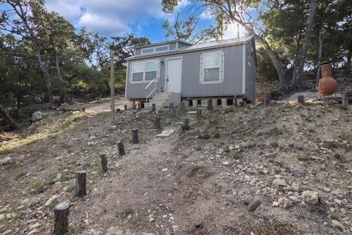 5525 Chimney Rock, Canyon Lake, TX, 78133-3725 | Card Image
