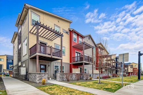 3125 N Network Ln, Boise, ID, 83704-6043 | Card Image