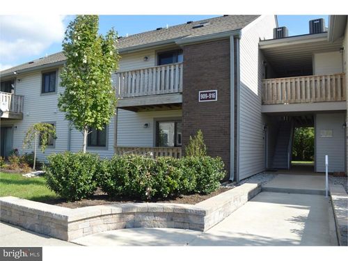 909 Ravens Crest Dr, Plainsboro, NJ, 08536-2486 | Card Image