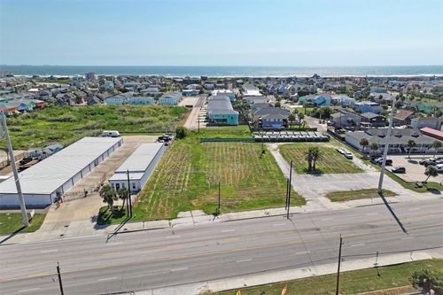 2121 State Highway 361, Port Aransas, TX, 78373-4801 | Card Image