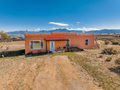 99 W Romero Rd, Ranchos De Taos, NM, 87557 | Card Image