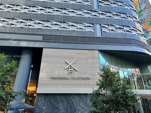 unit-4009-1000 Brickell Plz, Miami, FL, 33131-3869 | Card Image