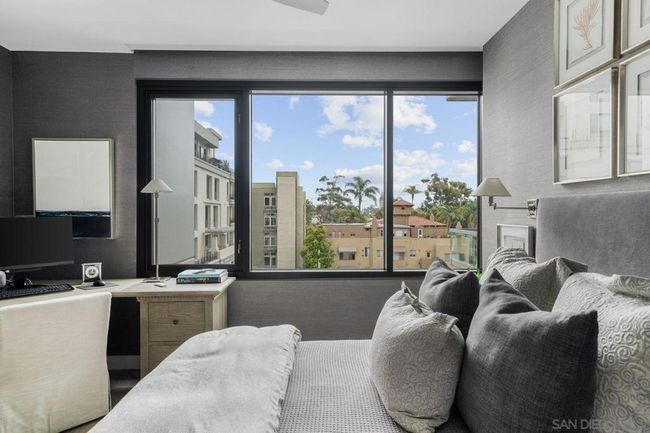 UNIT-502 - 2604 5 Th Ave, Condo with 2 bedrooms, 2 bathrooms and 2 parking in San Diego CA | Image 20