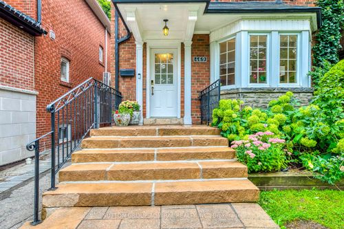 469 St Clements Ave, Toronto, ON, M5N1M2 | Card Image