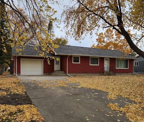 201 6th St, Danube, MN, 56230-7513 | Card Image