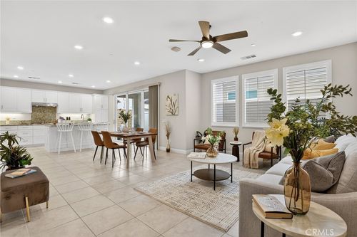20506 Galloway Dr, Saugus, CA, 91350-5786 | Card Image