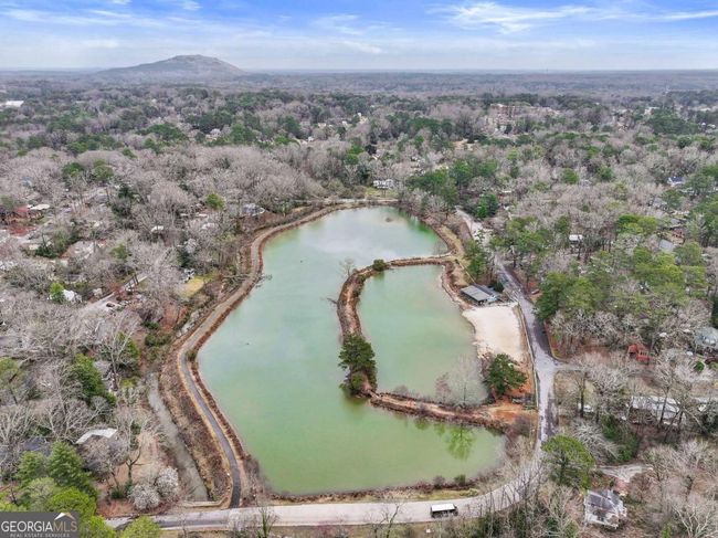 447 Hemlock Dr, House other with 3 bedrooms, 3 bathrooms and null parking in Pine Lake GA | Image 5
