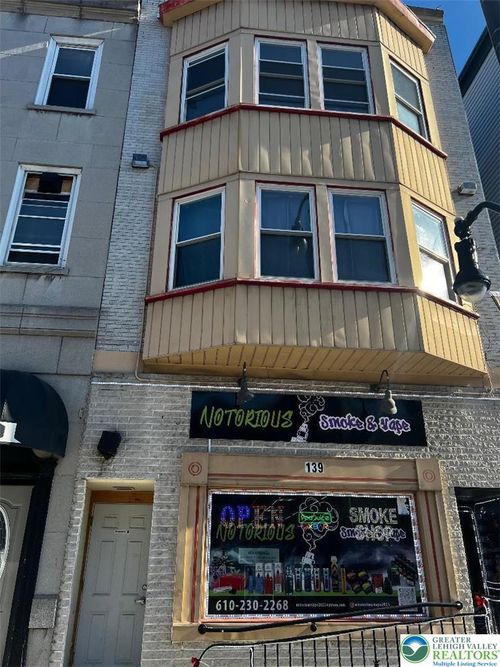 2r-139 N 7th St, Allentown, PA, 18101-1312 | Card Image