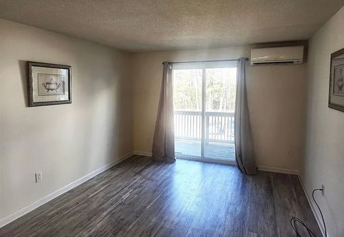 202-20 Abbey Rd, Leominster, MA, 01453-4871 | Card Image