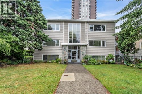 1-1420 Chesterfield Ave, North Vancouver, BC, V7M2N4 | Card Image