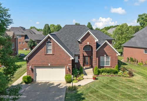 11008 Perwinkle Ln, Louisville, KY, 40291-3998 | Card Image