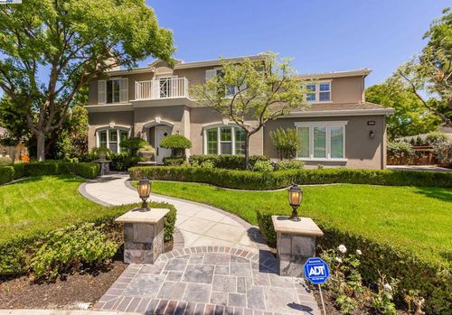 5633 Selena Ct, Pleasanton, CA, 94566-3826 | Card Image