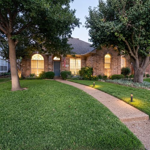 742 Yellowstone Dr, Allen, TX, 75002-3647 | Card Image