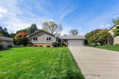 3306 Selkirk Dr, Burnsville, MN, 55337-3244 | Card Image