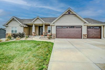 4107 Painted Arabian Run Run, House other with 5 bedrooms, 3 bathrooms and null parking in WINDSOR WI | Image 1