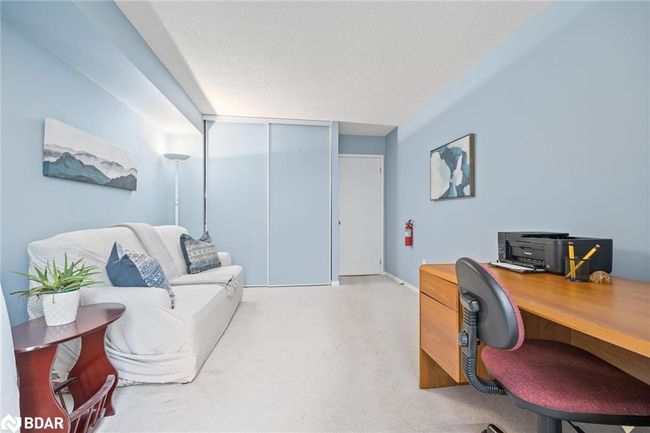 602 - 20 Mcfarlane Dr, House attached with 2 bedrooms, 1 bathrooms and 1 parking in Halton Hills ON | Image 26