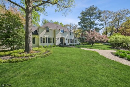 58 Merrywood Ln, Short Hills, NJ, 07078-2220 | Card Image