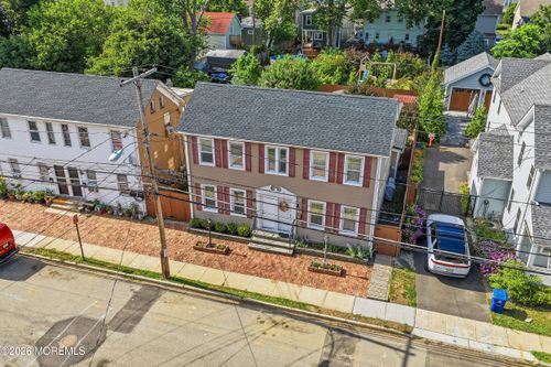 69 Linden Pl, Red Bank, NJ, 07701-1932 | Card Image
