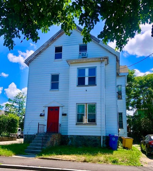 2-119 Brown St, Waltham, MA, 02453-5118 | Card Image