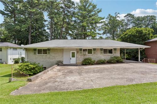 1502 N Druid Hills Road Ne, brookhaven, GA, 30319 | Card Image