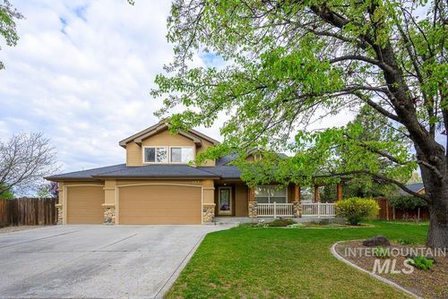 427 S Silver Bow Ave., Eagle, ID, 83616 | Card Image