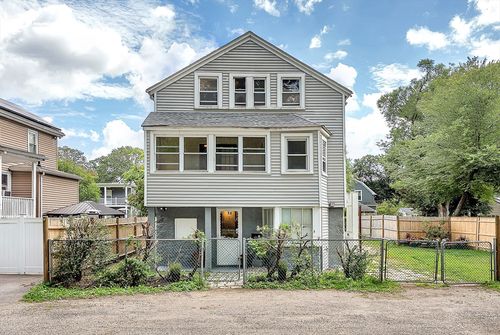 14-14R Kennebec St, Boston, MA, 02126-1317 | Card Image
