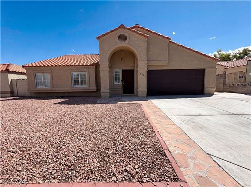 6305 W Washburn Rd, Las Vegas, NV, 89130-2194 | Card Image
