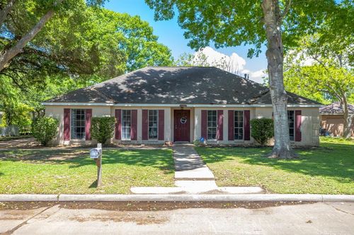 1215 Briar Ln, Wharton, TX, 77488-4303 | Card Image