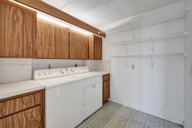 APT-103 - 1520 Whitehall Dr, Condo with 2 bedrooms, 2 bathrooms and null parking in Davie FL | Image 24
