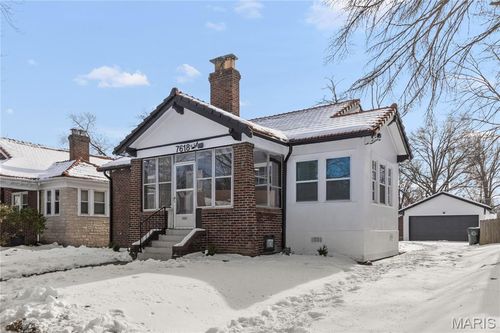 7618 Springdale Dr, Saint Louis, MO, 63121-2462 | Card Image