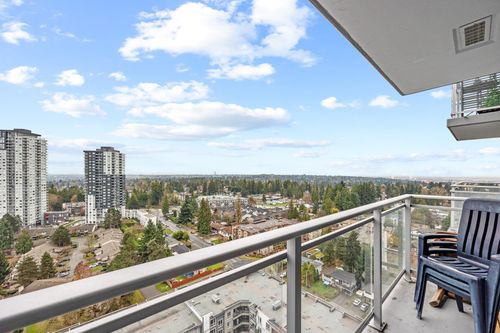 2511-13325 102a Ave, Surrey, BC, V3T0J5 | Card Image