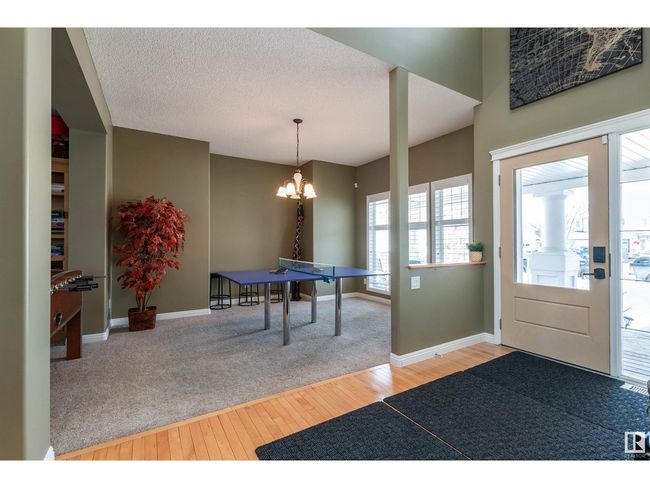 446 Sparling Crt Sw, House other with 4 bedrooms, 4 bathrooms and 4 parking in Edmonton AB | Image 5