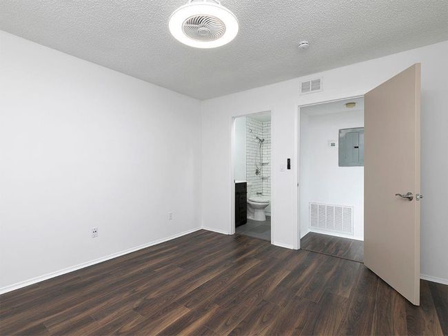 2015 Huntingdon Chase, Condo with 2 bedrooms, 2 bathrooms and null parking in Sandy Springs GA | Image 25