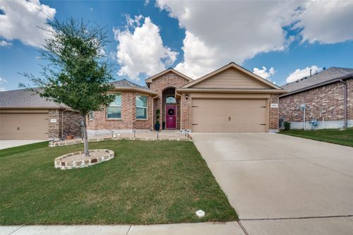 9904 Huntersville Trl, Fort Worth, TX, 76108-2077 | Card Image