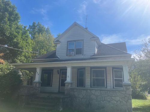 421 E Mckinney St, Neosho, MO, 64850-1914 | Card Image