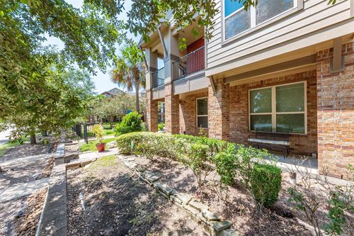 403 Marina View Dr, Webster, TX, 77598-4388 | Card Image