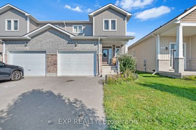 107 Dr Richard James Cres, Home with 3 bedrooms, 3 bathrooms and 2 parking in Amherstview ON | Image 1