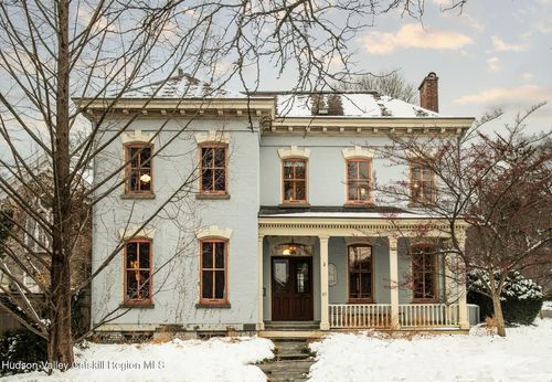 85 Wurts St, Kingston, NY, 12401-6326 | Card Image