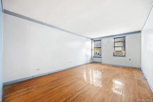 apt-b18-99 66th Ave, Rego Park, NY, 11374-3626 | Card Image