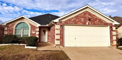 8963 Winding River Dr, Fort Worth, TX, 76118-7754 | Card Image